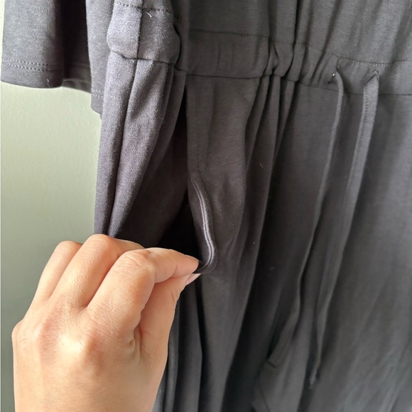 Dwelling Apparel, size M, wide leg jumpsuit, rayon bamboo, made in Canada - Picture 5 of 7